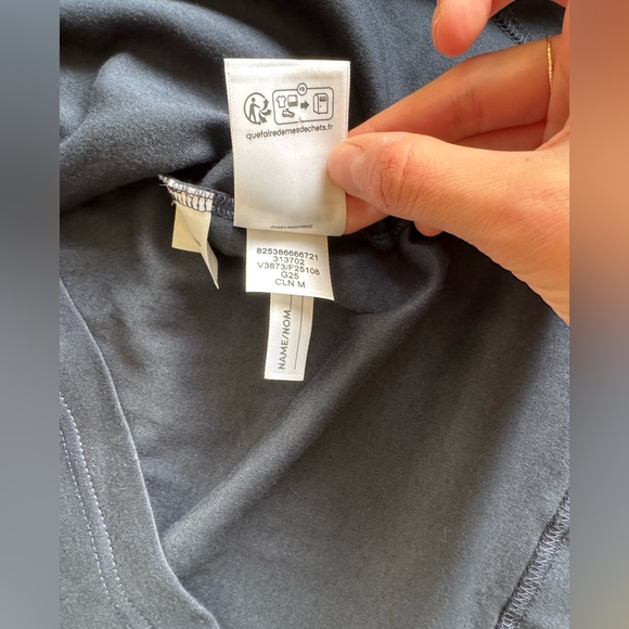 Lands’ End Women’s Polo Shirt – Navy Blue, Size Medium - Picture 5 of 5